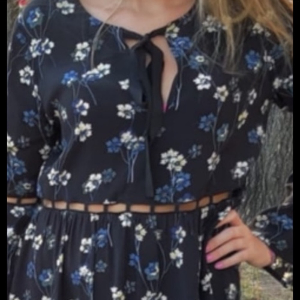 Ella Moss Adara dress w/ peekaboo cutouts @ waist - Picture 9 of 10